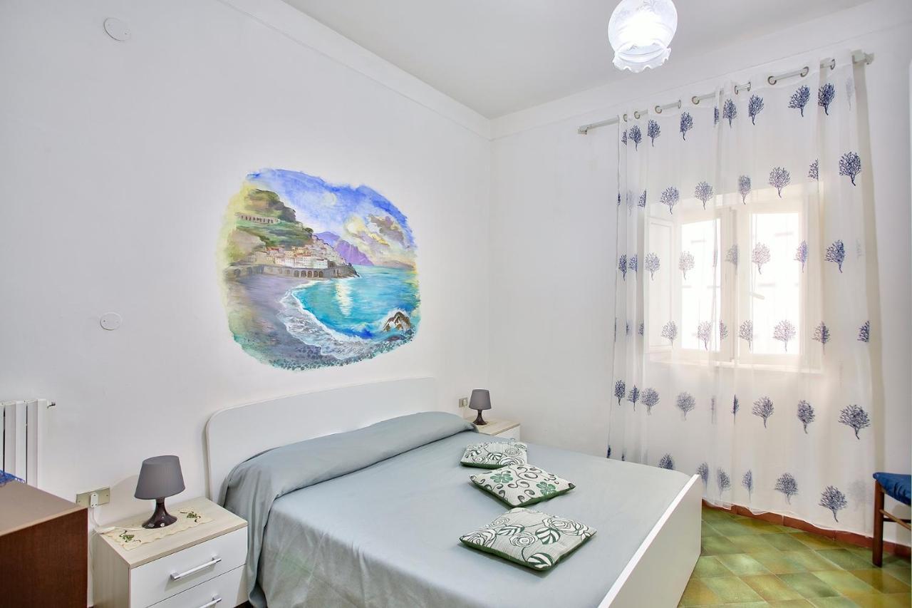 House Sun And Moon Apartment Amalfi Bagian luar foto
